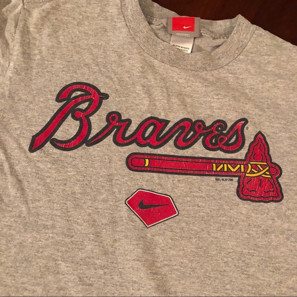 braves nike shirt
